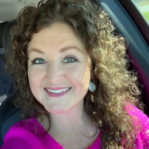 Meet your Posher, Kristina